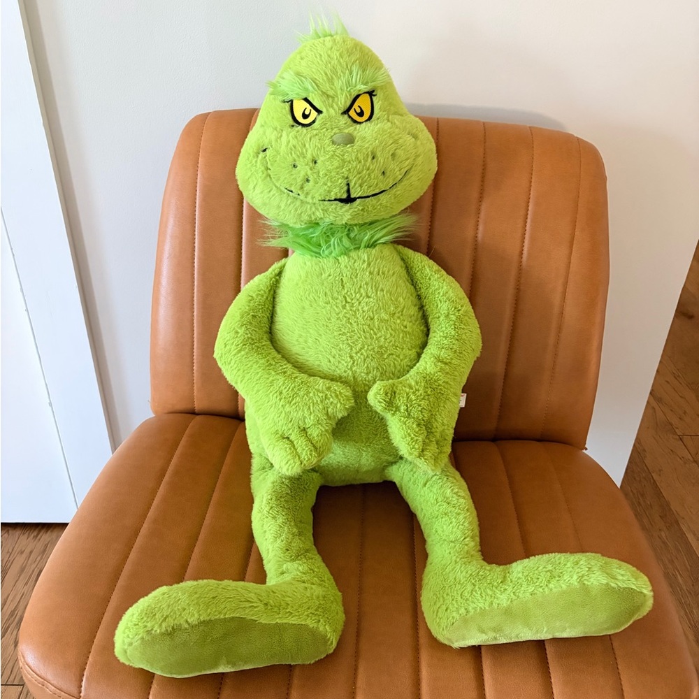 33” Dr Seuss Grinch Plush